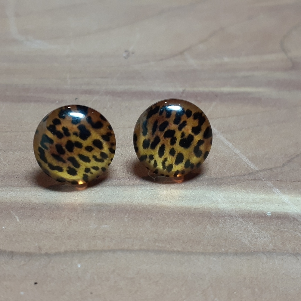 💕3/$15💕 Cheetah Print Earrings